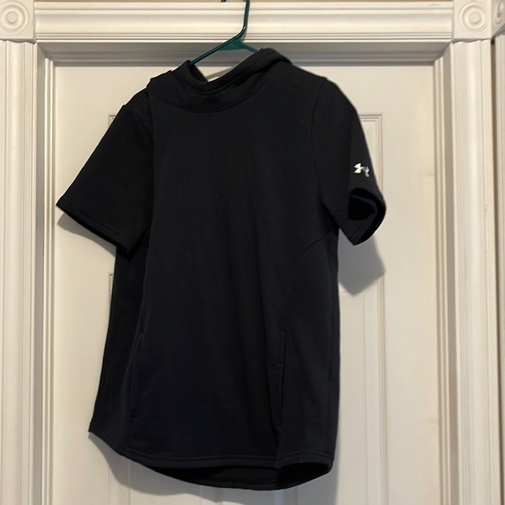 Under Armour shirt sleeve hooded  sweatshirt  size large new